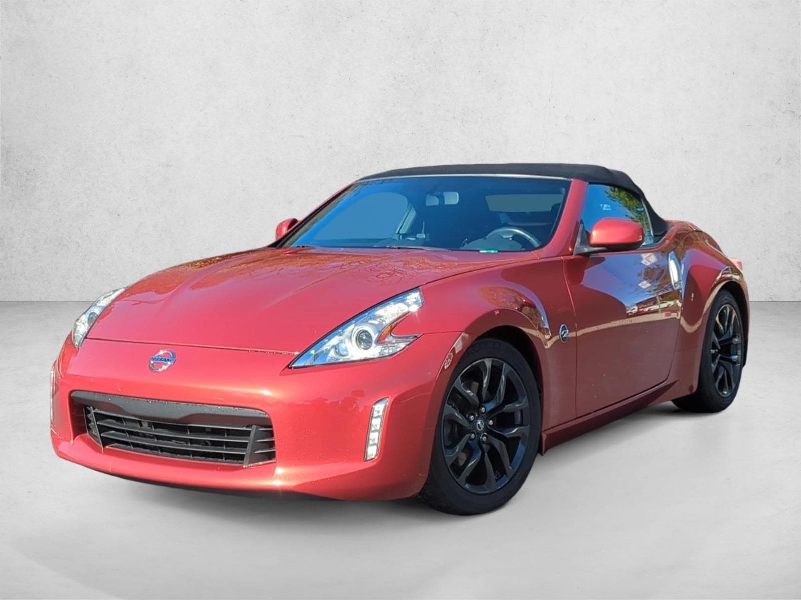 2016 Nissan 370Z Roadster Base's photo