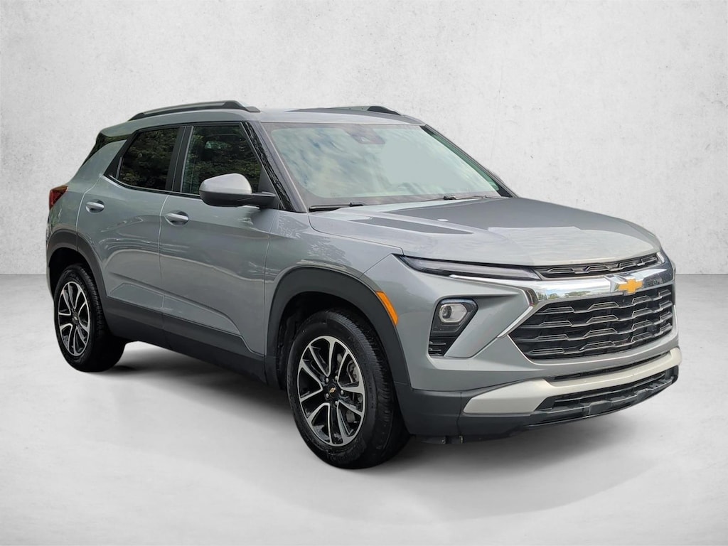 Used 2024 Chevrolet Trailblazer LT Sport Utility