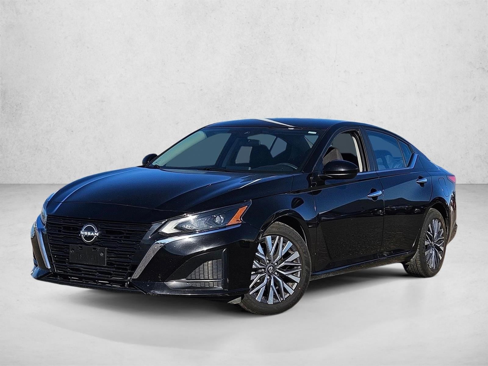 2023 Nissan Altima SV