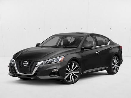 2021 Nissan Altima 2.5 Platinum 4dr Car