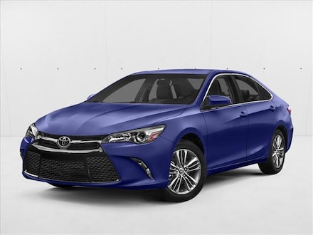 2016 Toyota Camry SE 4dr Car