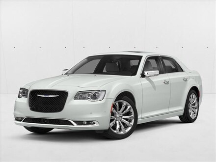 2019 Chrysler 300 Limited 4dr Car