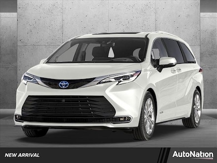 2021 Toyota Sienna XLE Mini-van Passenger