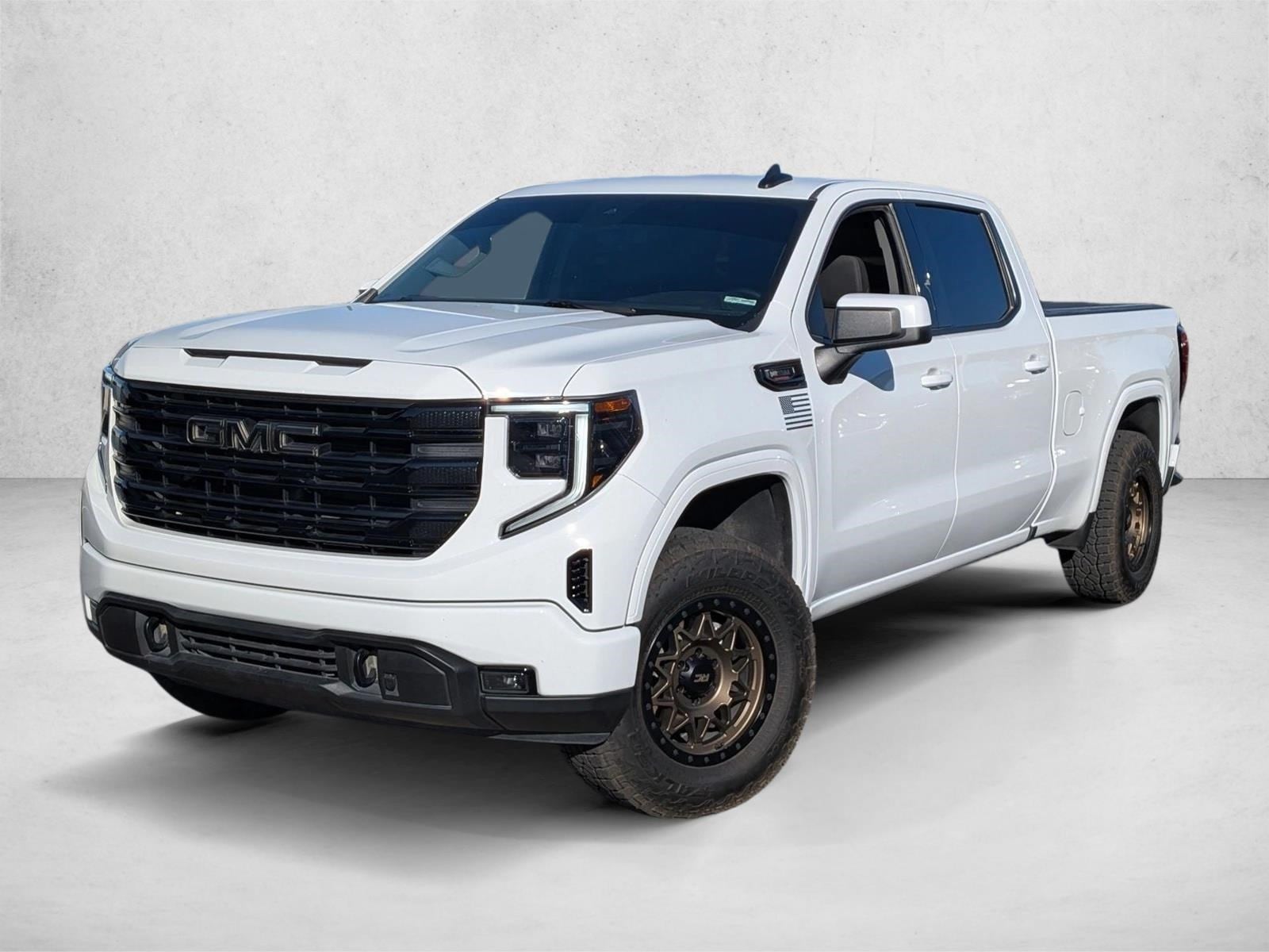 2024 GMC Sierra 1500 Elevation's photo