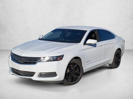 2017 Chevrolet Impala LT 4dr Car