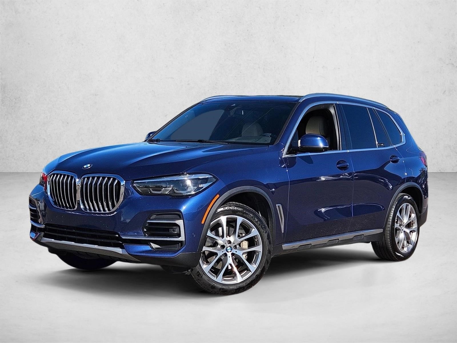 2022 BMW X5 40i's photo