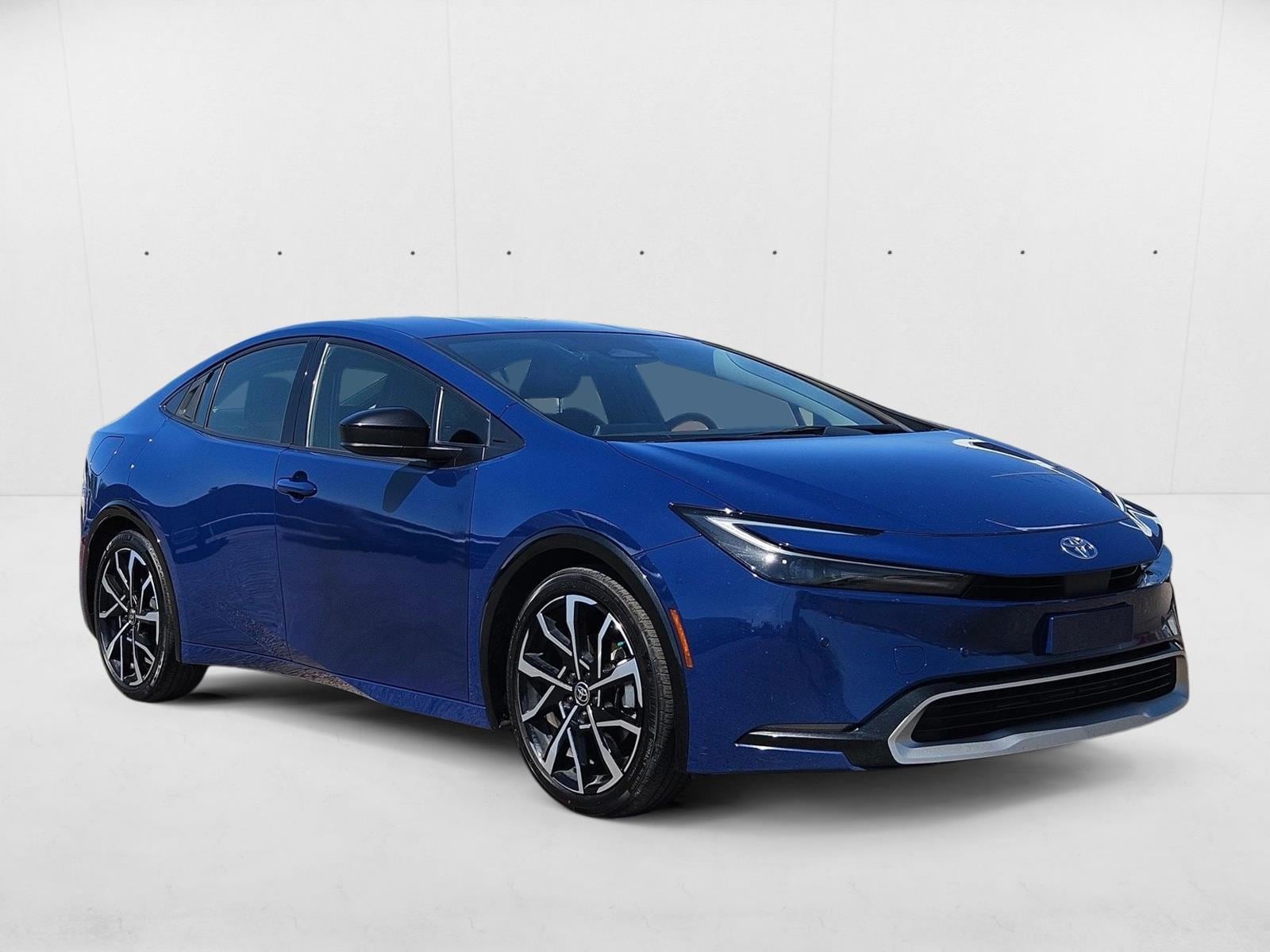 Image of Used 2023 Toyota Prius Prime XSE