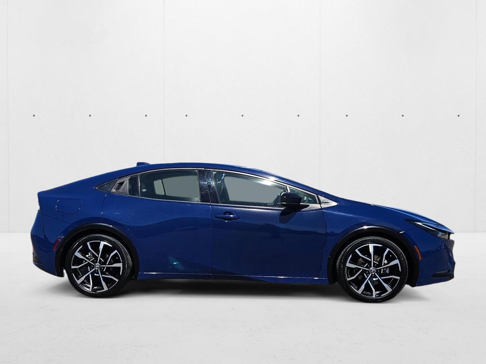 Image of Used 2023 Toyota Prius Prime XSE