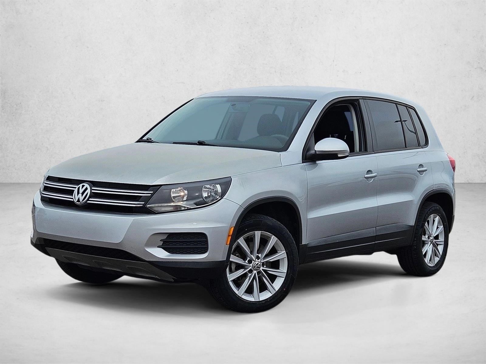 2017 Volkswagen Tiguan Limited Base's photo