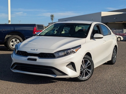 2024 Kia Forte LXS 4dr Car