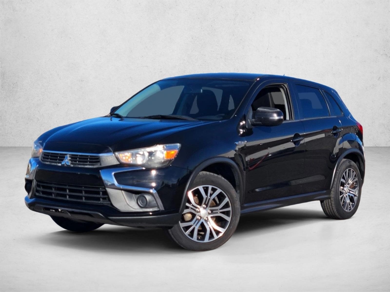 2016 Mitsubishi Outlander Sport ES's photo