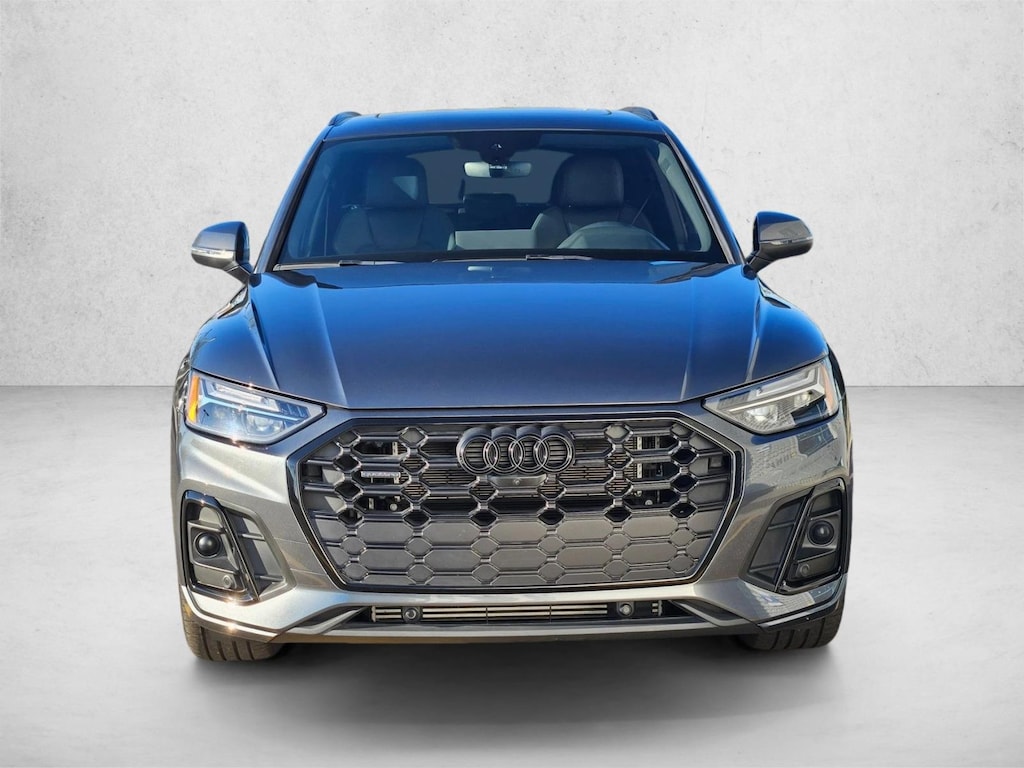 2023 Audi Q5 S line Premium Plus 55 TFSI photo 2