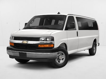 2020 Chevrolet Express Passenger LT Full-size Passenger Van