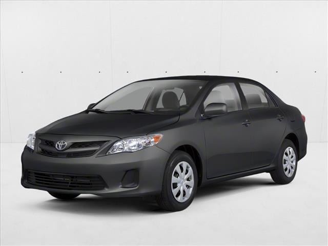 2013 Toyota Corolla LE's photo