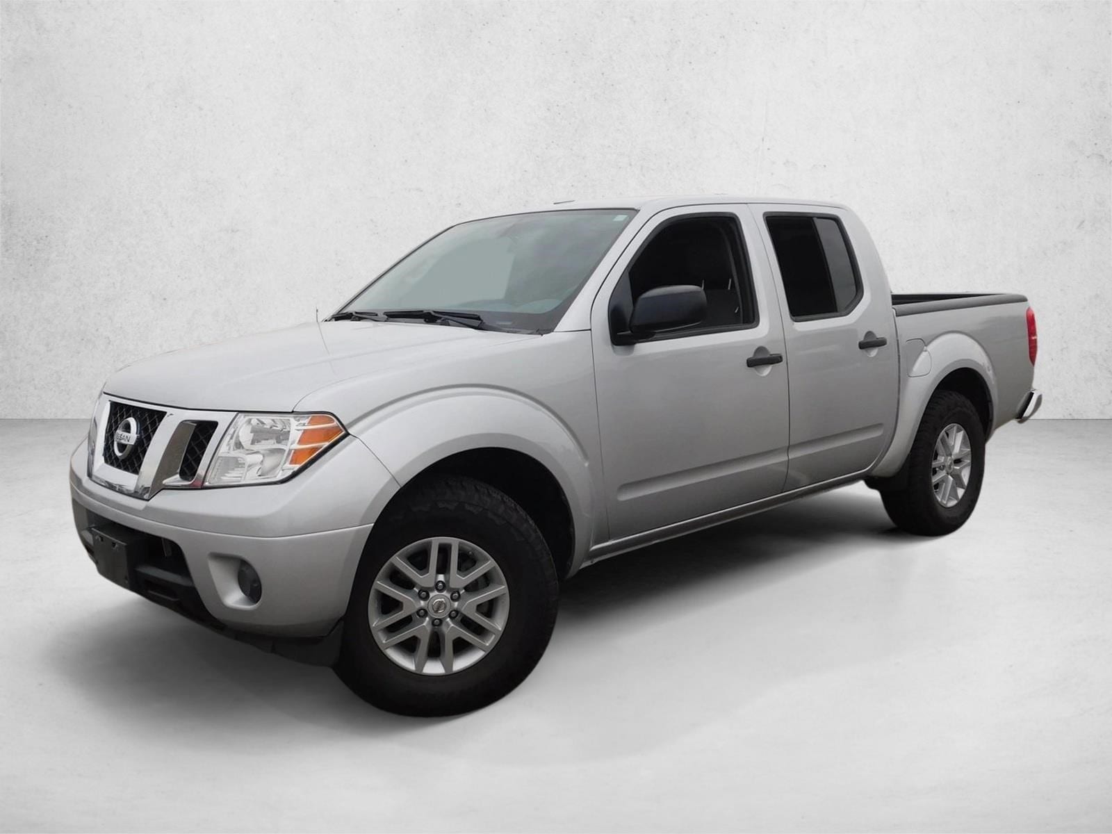2017 Nissan Frontier SV's photo