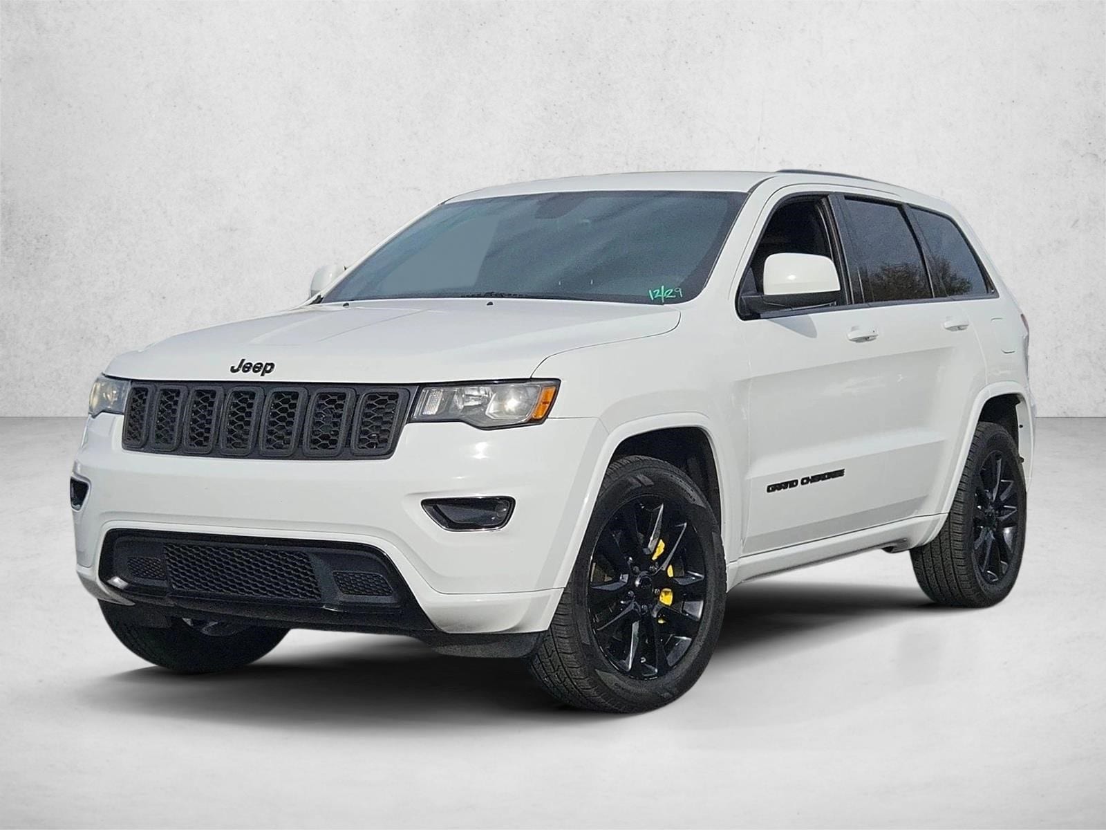 2018 Jeep Grand Cherokee Altitude's photo