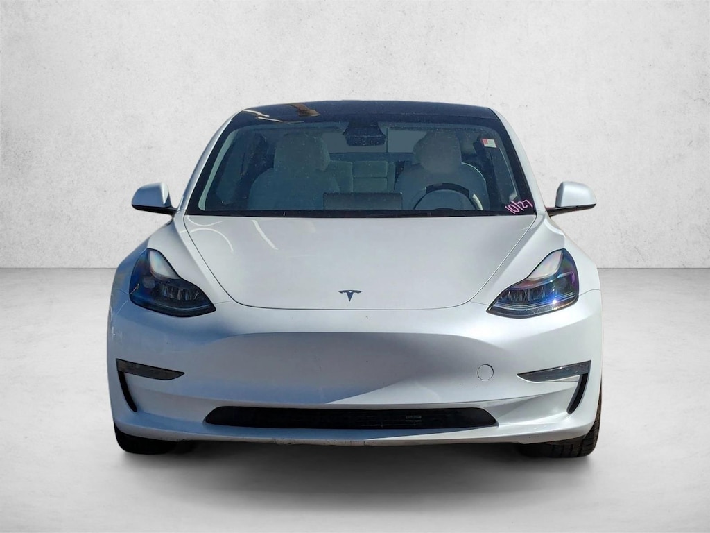 2023 Tesla Model 3 photo 3