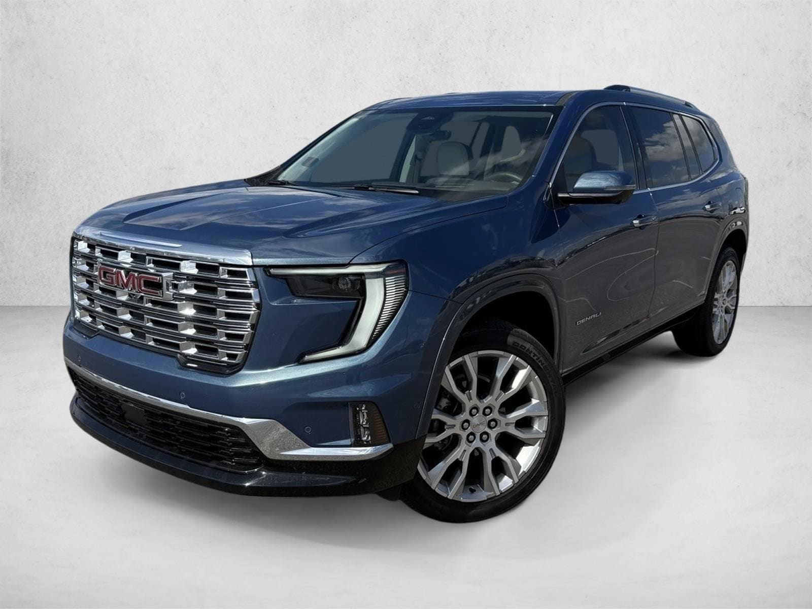 2024 GMC Acadia Denali's photo