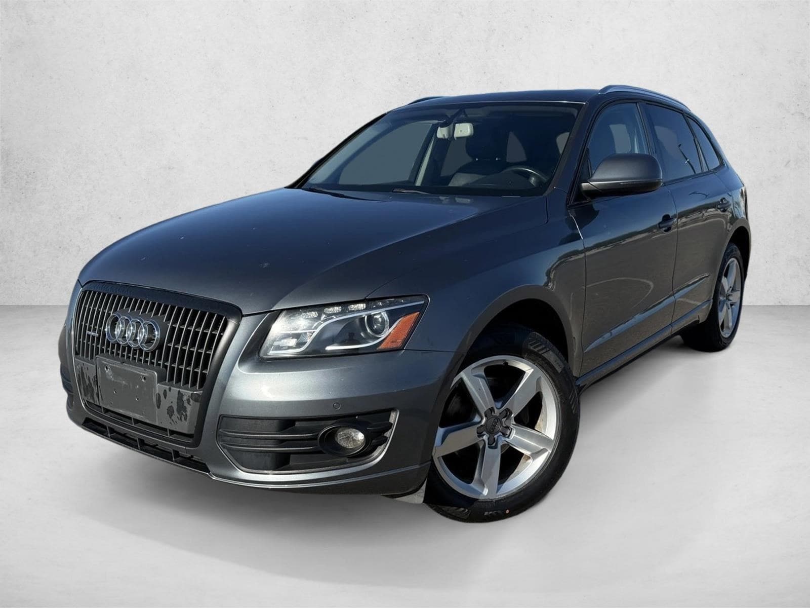 2012 Audi Q5 Premium's photo