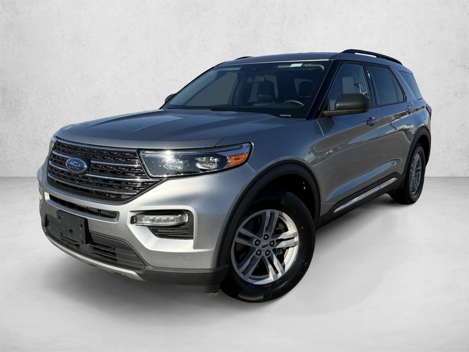 2024 Ford Explorer XLT's photo