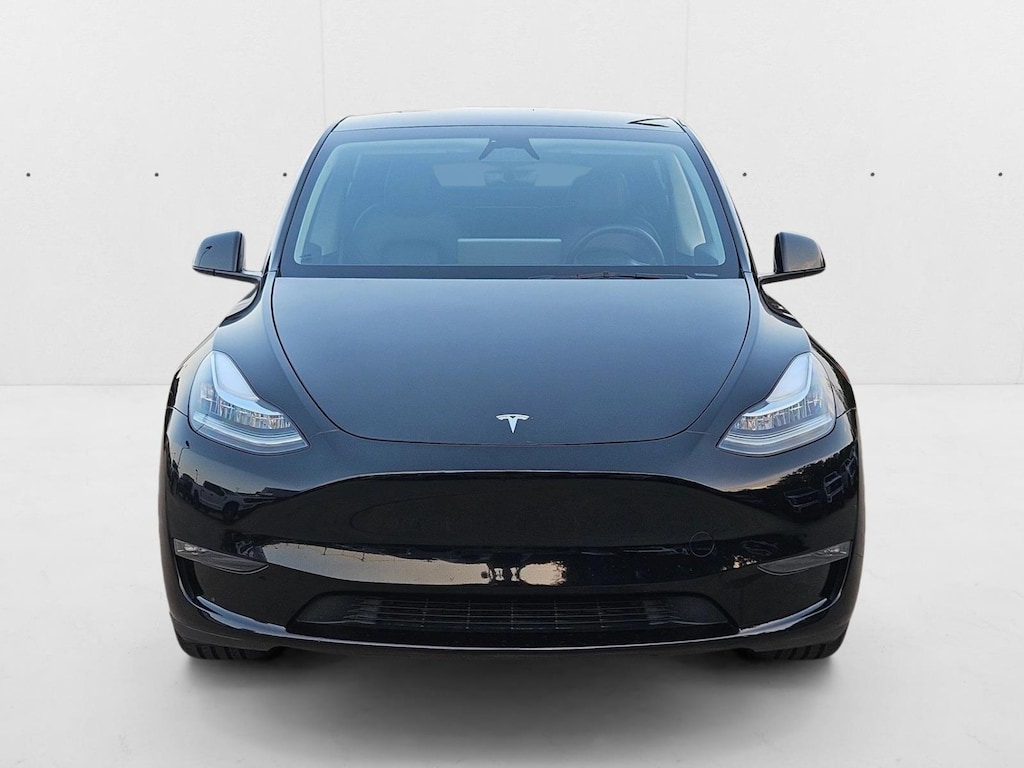 2023 Tesla Model Y Long Range photo 2