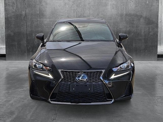 2017 Lexus IS