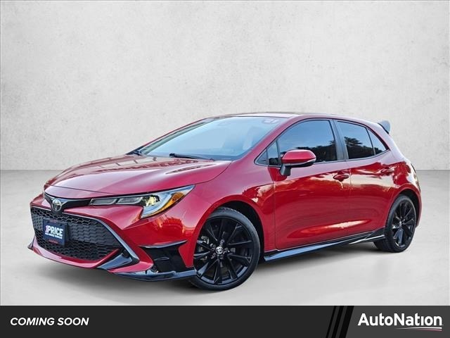 2021 Toyota Corolla Hatchback SE's photo