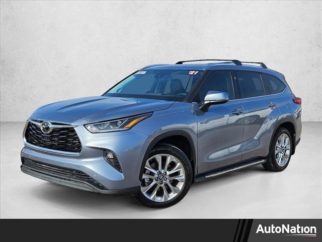 2021 Toyota Highlander Limited's photo