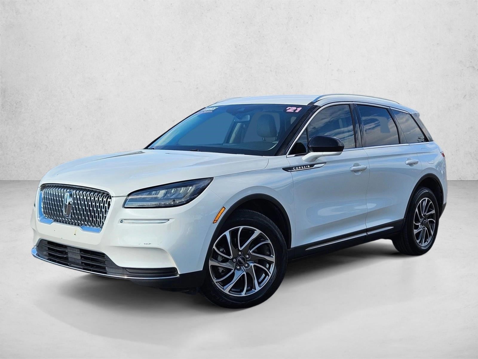 2021 Lincoln Corsair Base's photo