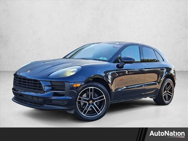 2019 Porsche Macan Base's photo