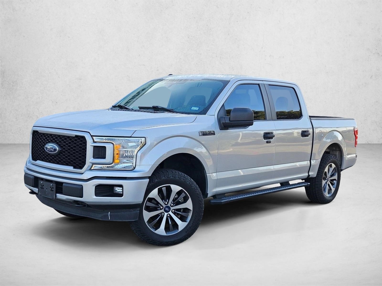 2019 Ford F-150 XLT's photo