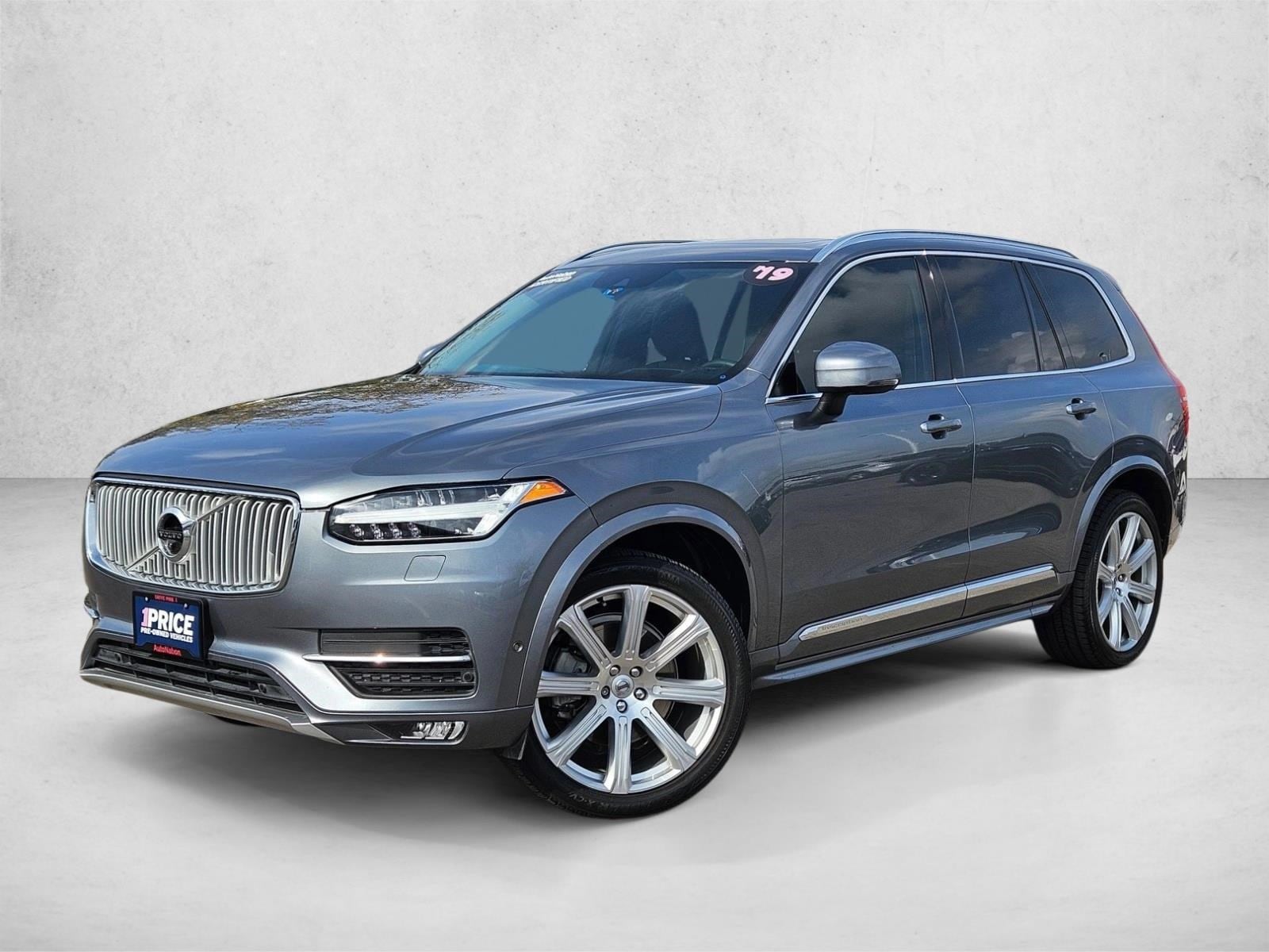 2019 Volvo XC90 Inscription's photo