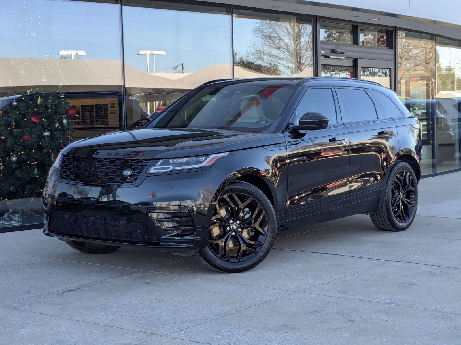 2023 Land Rover Range Rover Velar HST's photo