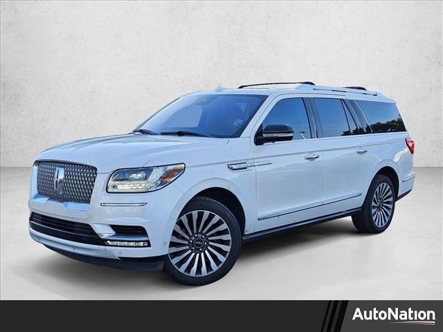 2019 Lincoln Navigator Reserve's photo