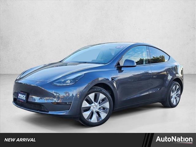 2023 Tesla Model Y Long Range's photo