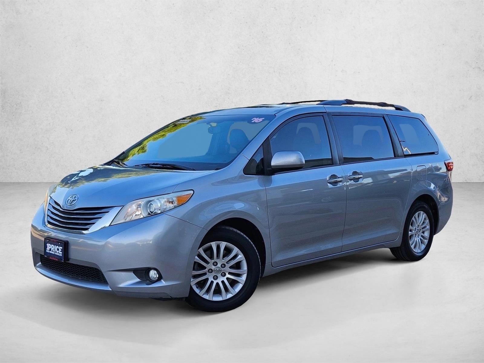 2016 Toyota Sienna XLE Premium
