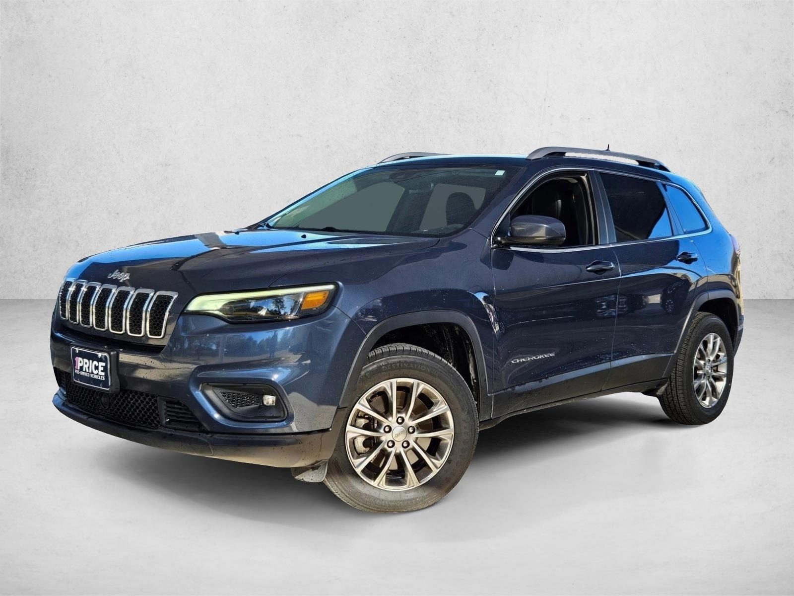 2021 Jeep Cherokee Latitude Lux's photo