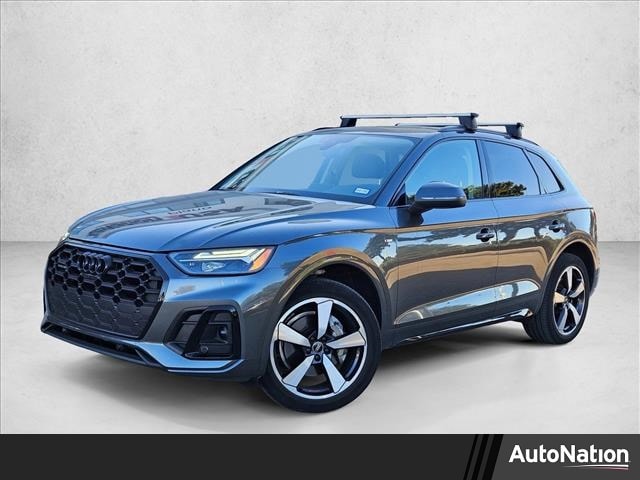 2022 Audi Q5 Premium Plus's photo