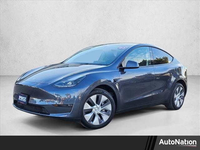2023 Tesla Model Y Long Range's photo