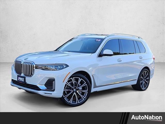 2019 BMW X7 40i's photo