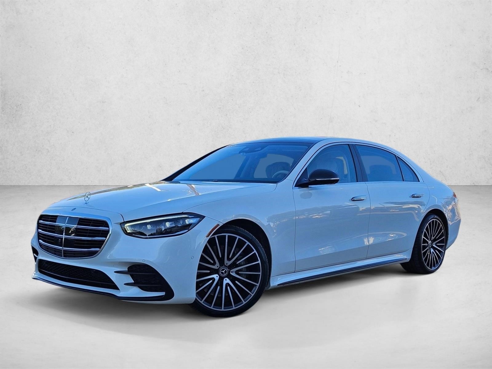 2022 Mercedes-Benz S-Class S 580's photo
