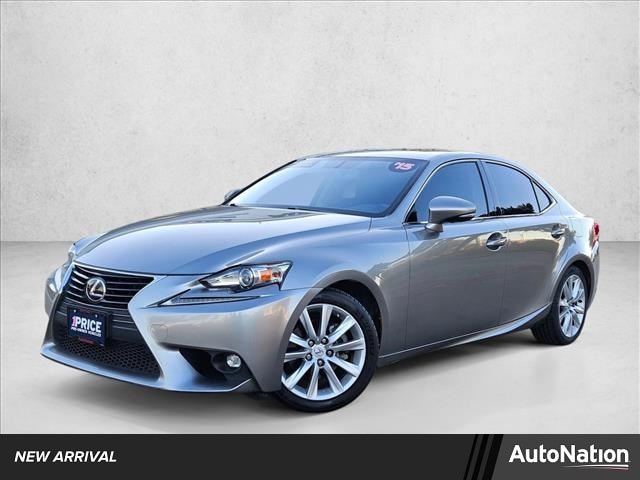 2015 Lexus IS 250's photo