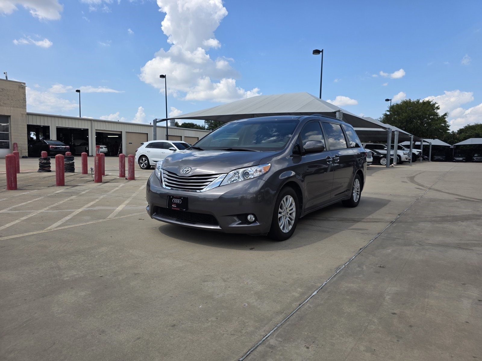 2017 Toyota Sienna XLE Premium