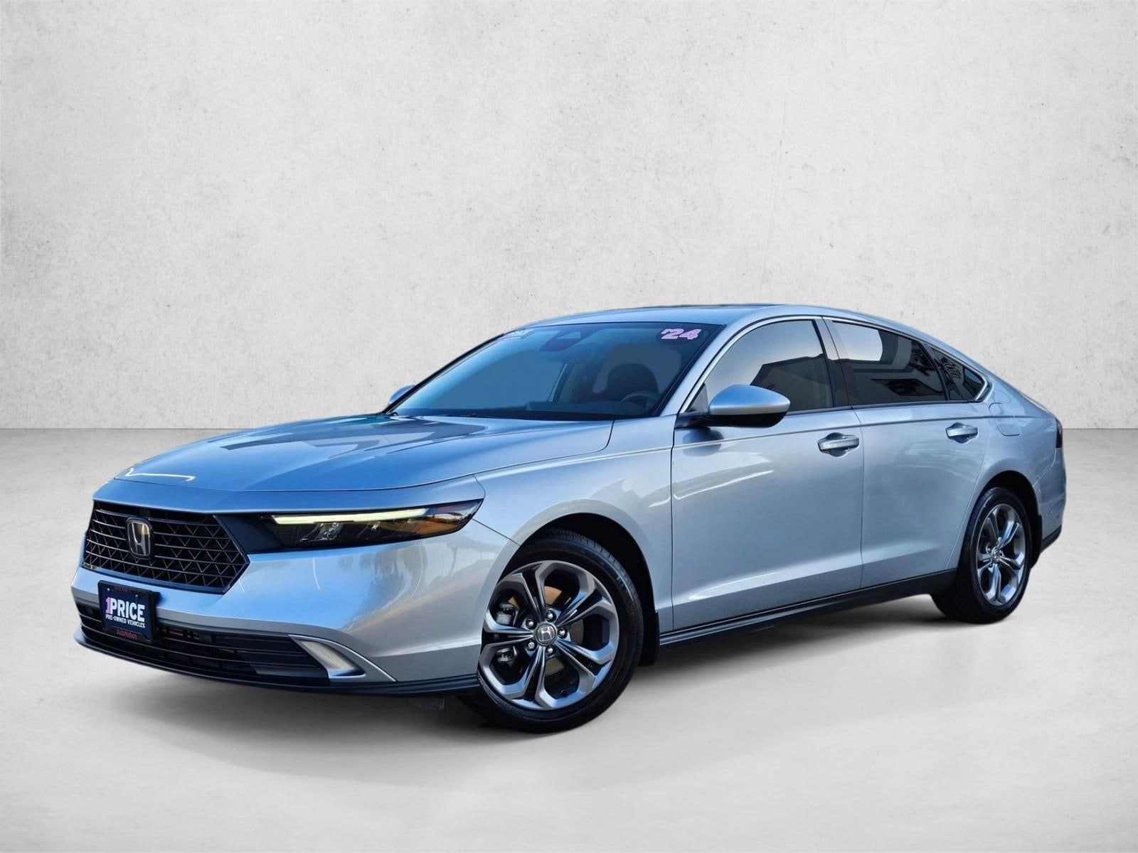 2024 Honda Accord EX's photo