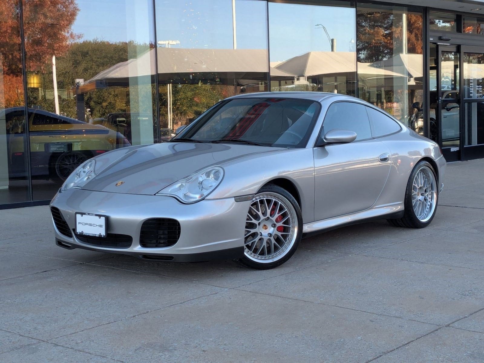 2004 Porsche 911 Carrera 4S's photo