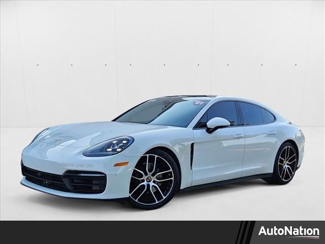 2021 Porsche Panamera Base's photo