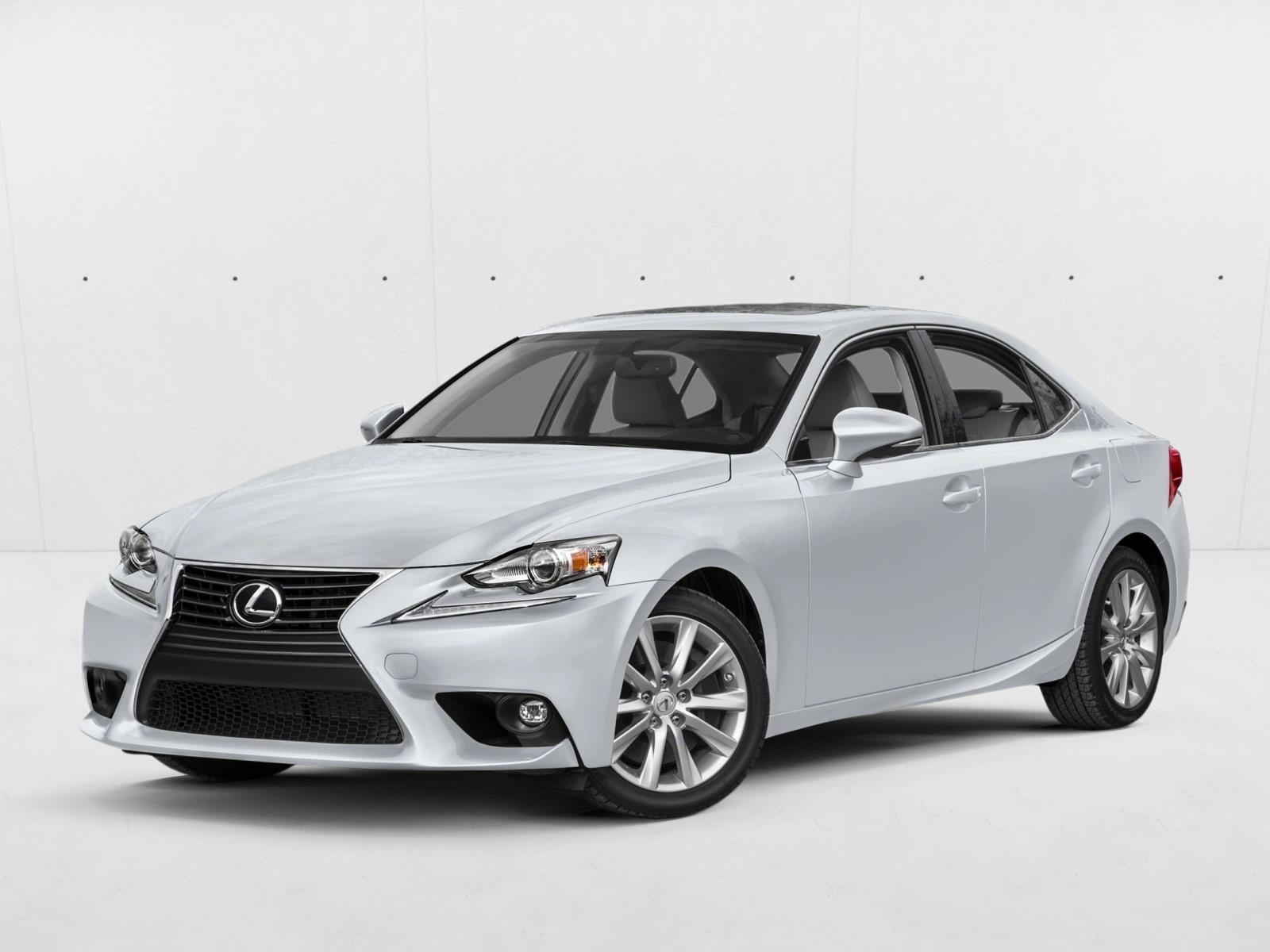 2016 Lexus IS 200t's photo