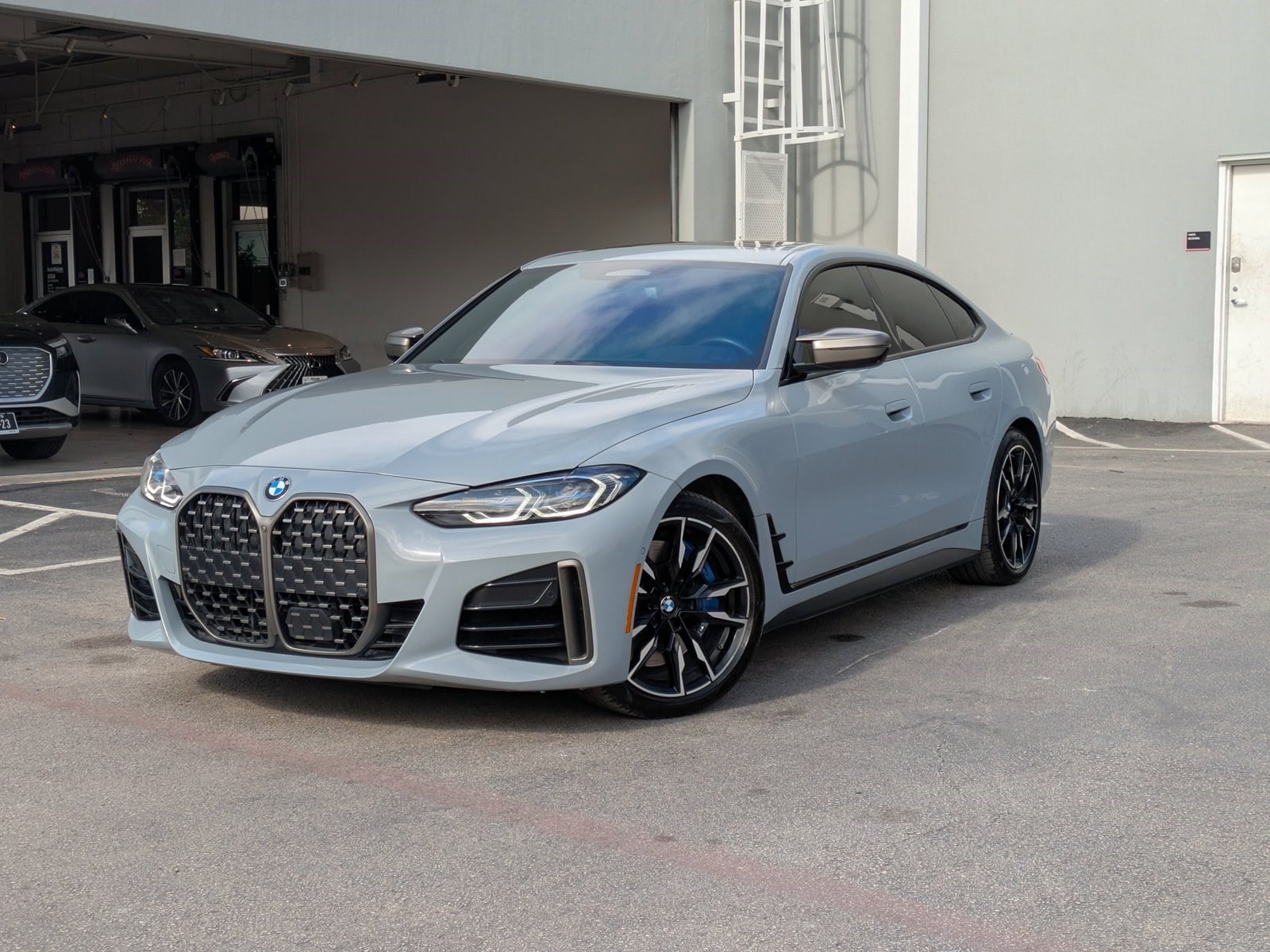 2022 BMW 4 Series M440i's photo