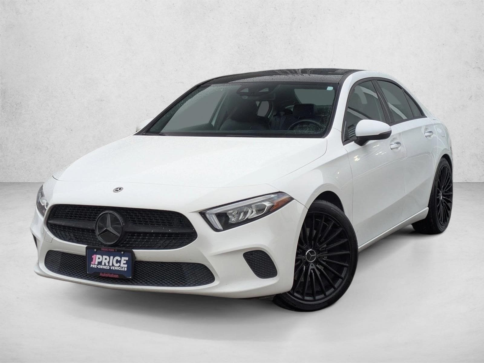 2019 Mercedes-Benz A-Class A220's photo