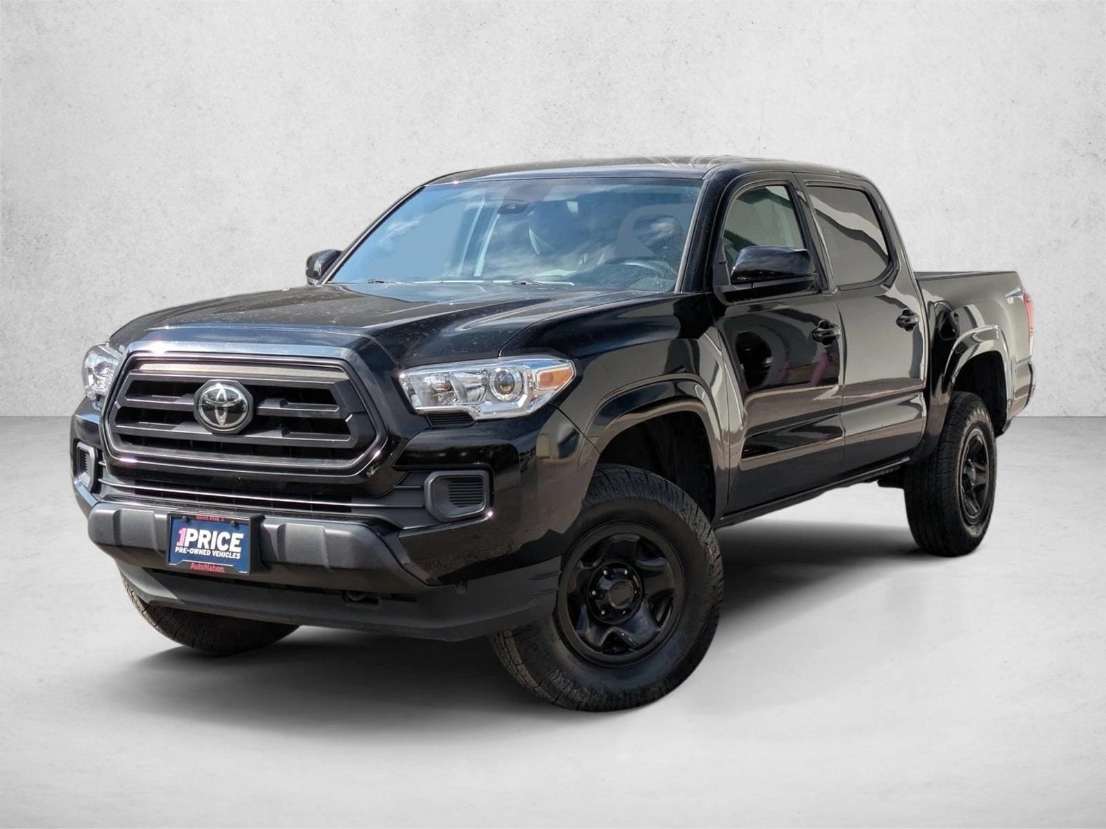 2023 Toyota Tacoma SR's photo